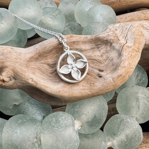 Sterling Silver Flower Circle Necklace