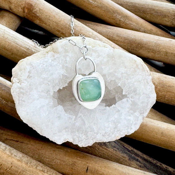 Sterling Silver Chrysoprase Necklace w