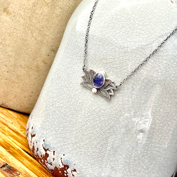 Sterling Silver & Tanzanite Necklace 16”-18”
