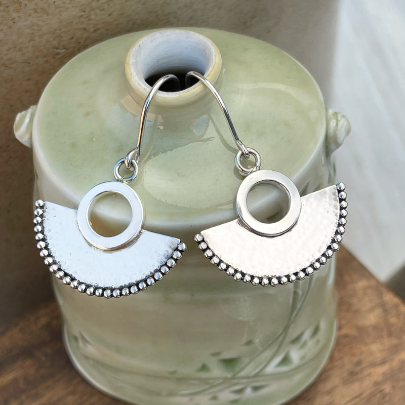 3692583 Beaded Fan Earrings 1.5”