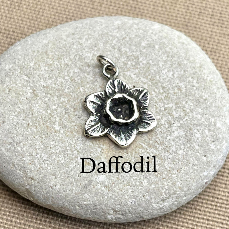 9ct Silver Flower Charms by hildie & jo