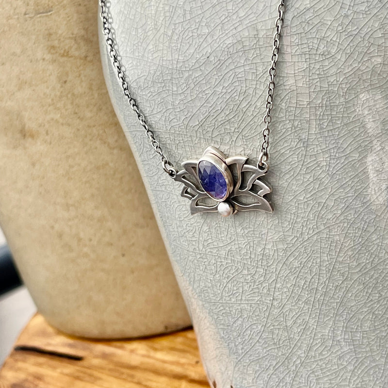 Sterling Silver & Tanzanite Necklace 16”-18”