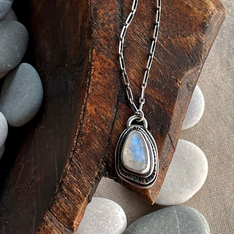 Sterling Silver Faceted Rainbow Moonstone Necklace