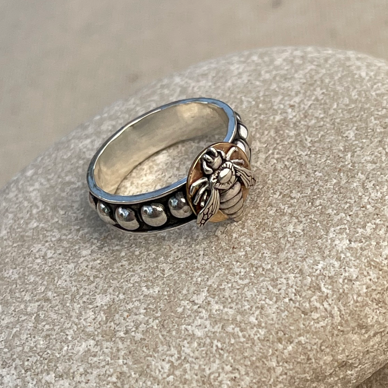 Sterling silver bee ring discount